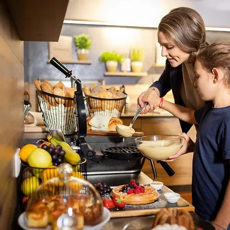 Jufa - Self Check-in 酒店 尤登堡