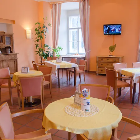 酒店 Jufa - Self Check-in 尤登堡