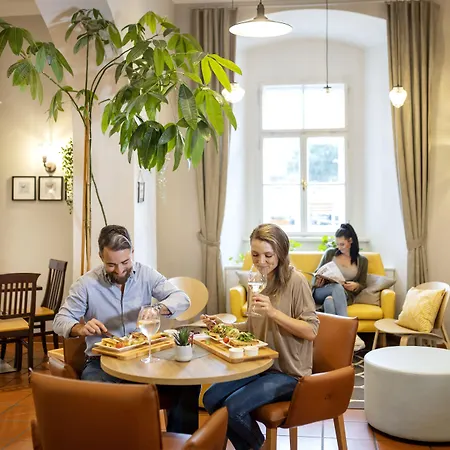 Jufa - Self Check-in 酒店