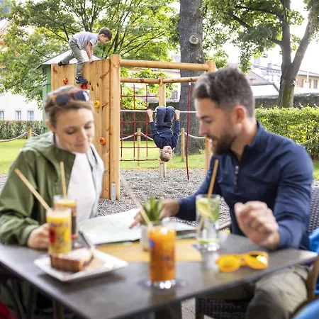 Jufa - Self Check-in 3*