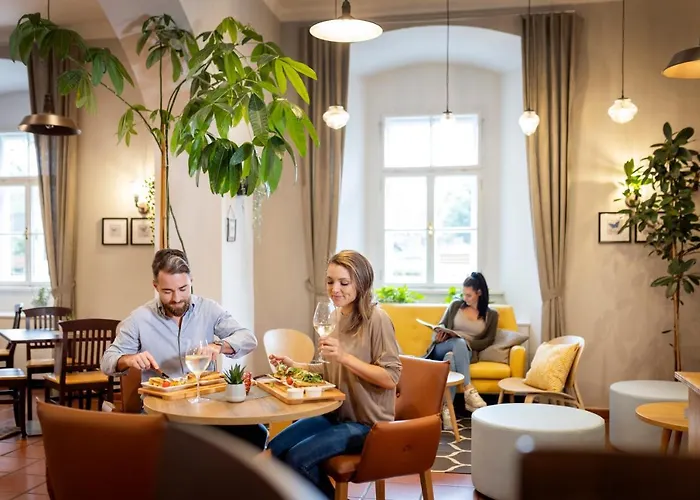 Jufa Klosterhotel Hotel 3*