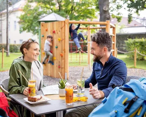 Jufa - Self Check-in Hotell