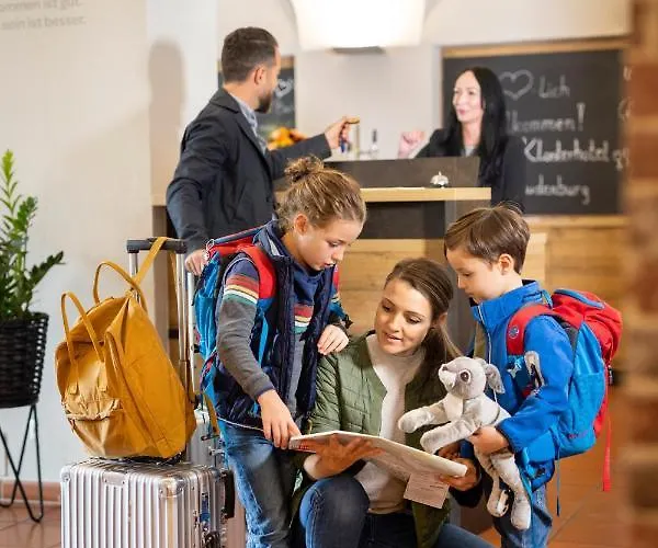 Jufa - Self Check-in 3* يودنبورغ