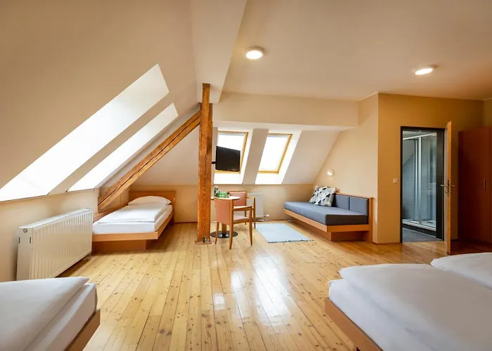 Jufa Klosterhotel Hotel 3*