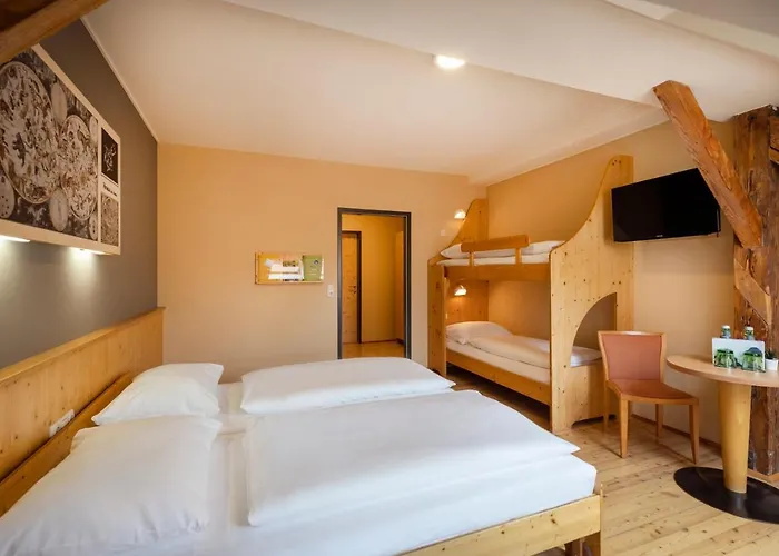 Jufa - Self Check-in Hotell