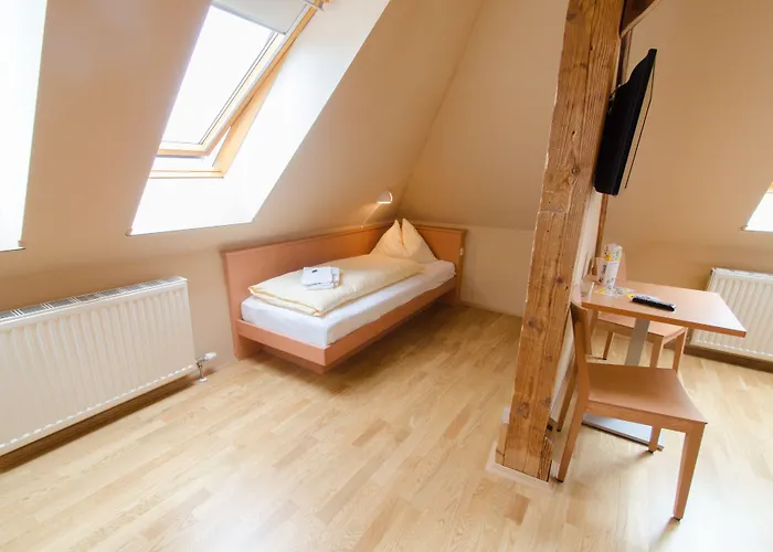 Jufa - Self Check-in Hotell