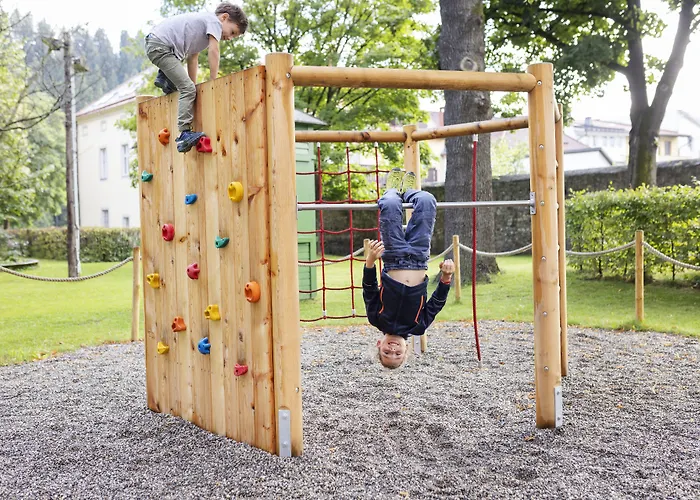 Hotel Jufa Klosterhotel 3*