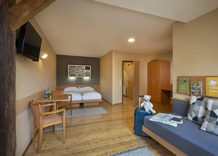 Jufa Klosterhotel Hotel 3*